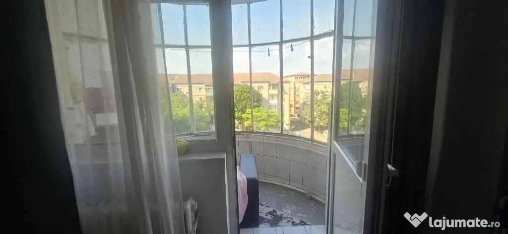 Vand apartament cu 1 camera Soarelui