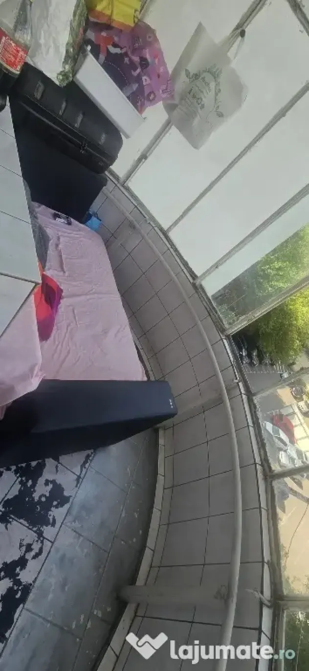 Vand apartament cu 1 camera Soarelui