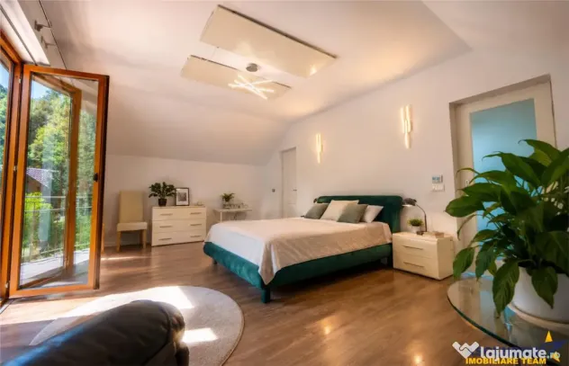 FILM! Sophisticated villa in an exclusive natural setting, P