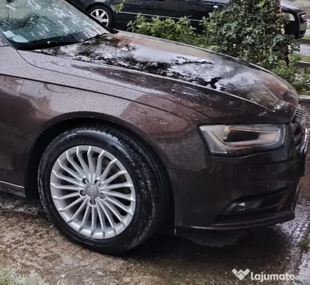 AUDI A4 Avant inscris RO 8 roti Alu.