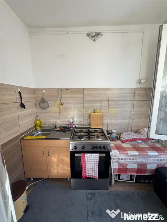 Primarie Popesti Garsoniera Ieftina et 1 plus Parcare