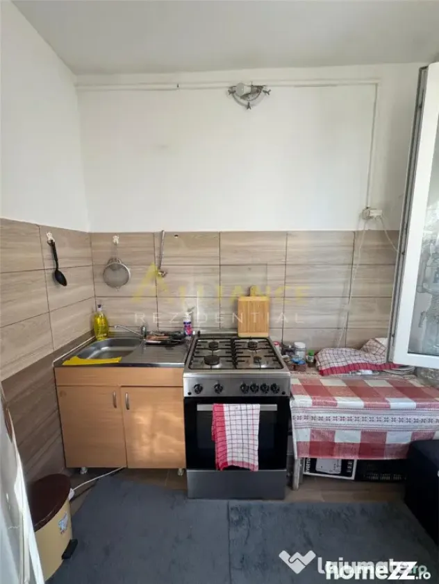 Primarie Popesti Garsoniera Ieftina et 1 plus Parcare