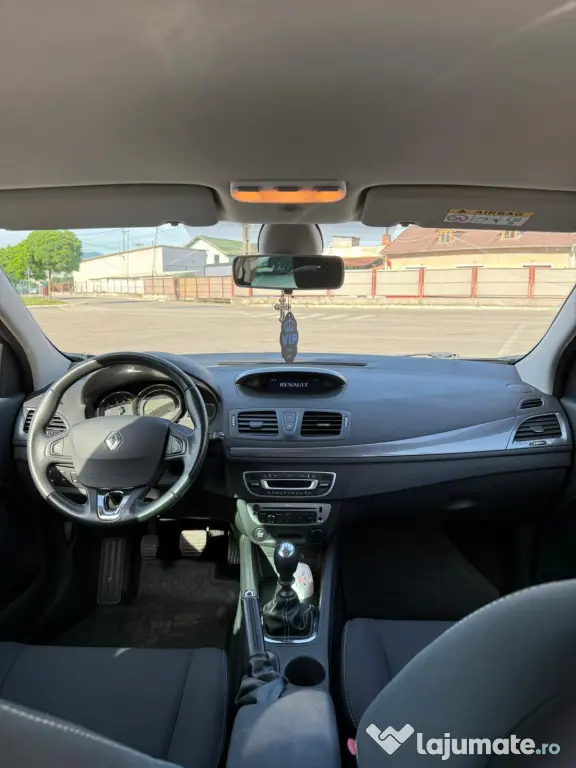 Vând Renault Megane 3, ediție limitată, an fabricație 2015