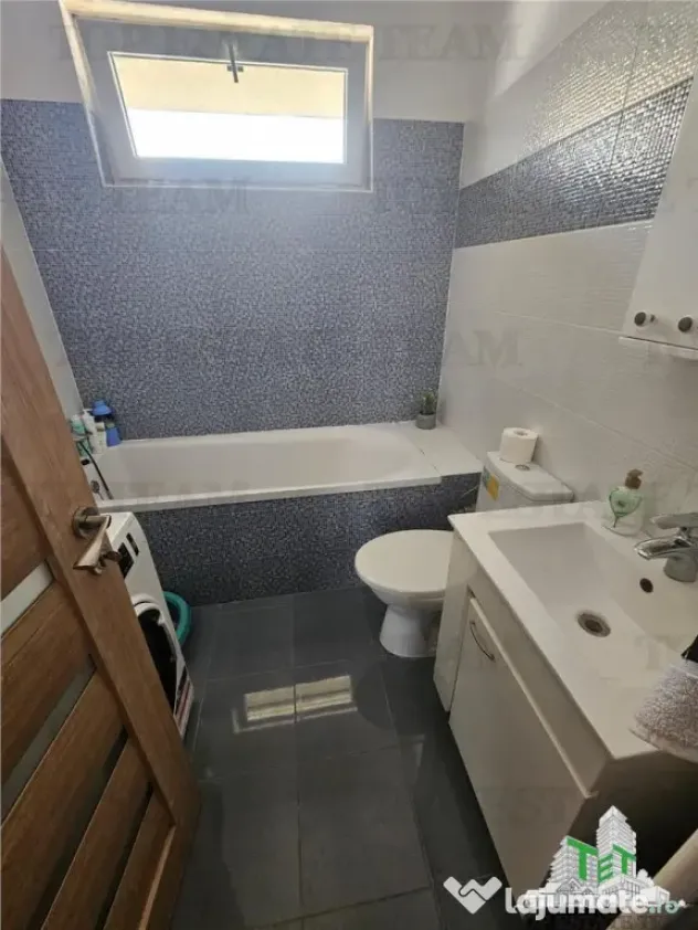 Apartament 3 camere cu terasa si loc parcare Parc Avangarde
