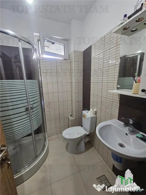 Apartament 3 camere cu terasa si loc parcare Parc Avangarde
