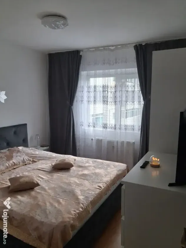Apartament 3 camere
