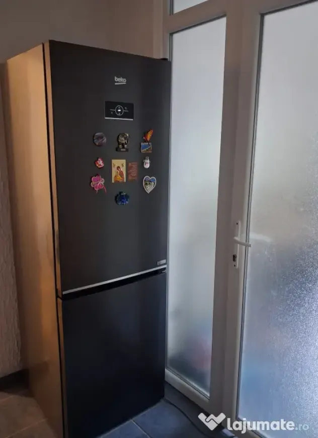 Apartament 3 camere 1 min. de Parcul Mihai-Viteazul.