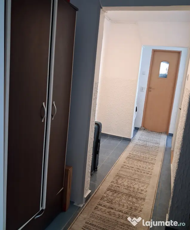Apartament 3 camere 1 min. de Parcul Mihai-Viteazul.
