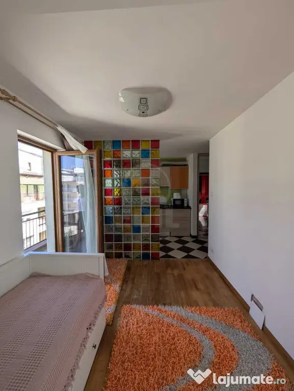 Apartament de o camera, Porii numerele mici !