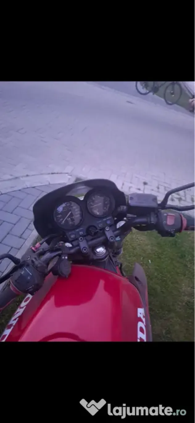 Motocicleta Honda CB 500