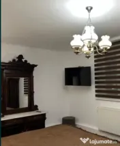 Apartament cu 3 camere, decomandat - Centrul Istoric 