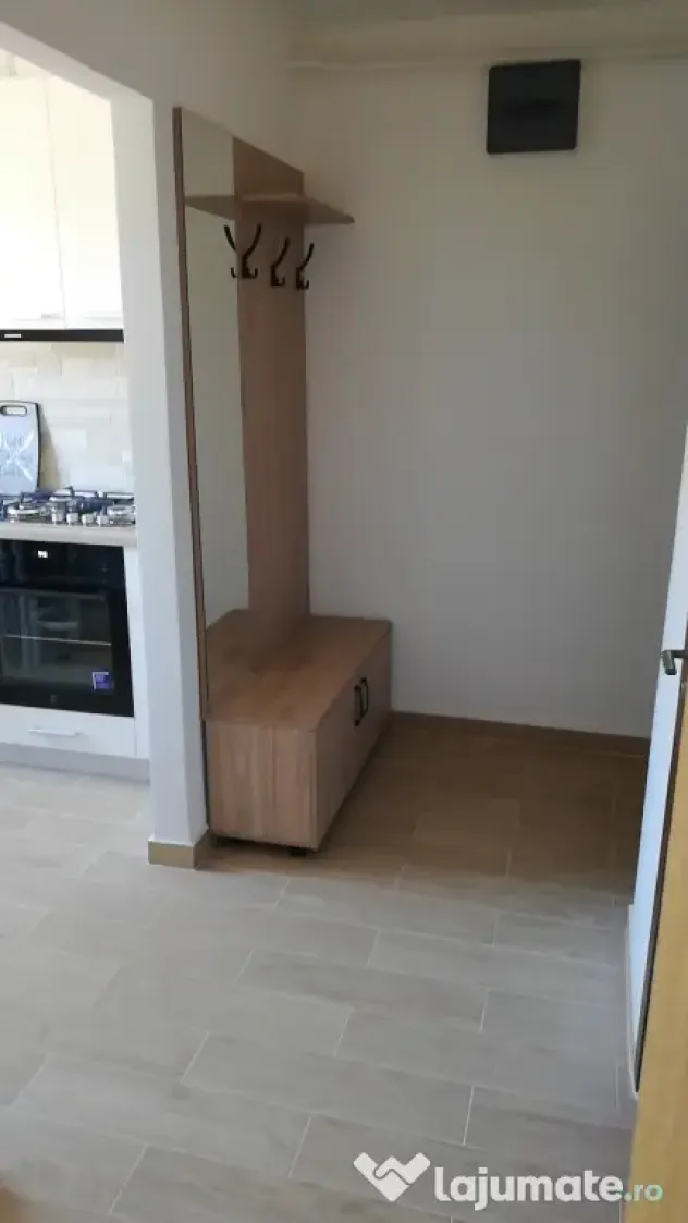 Apartament cu 2 camere de închiriat