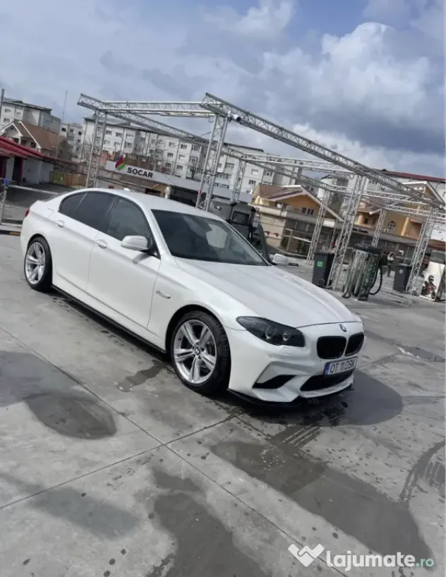 BMW F10 530d 245CP Automat | Pachet M | Scaune Masaj | Întreținut Exemplu