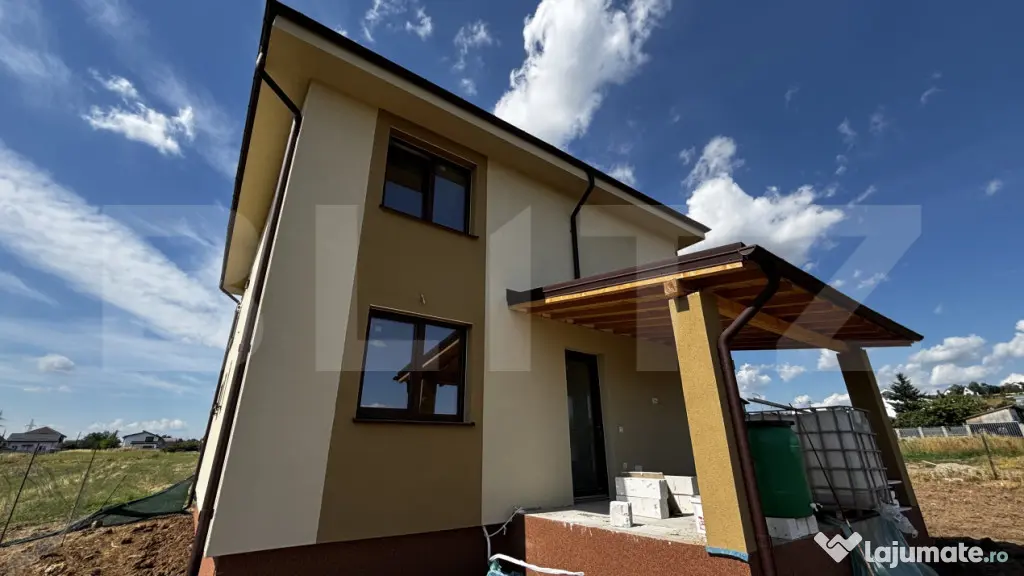 Casă nouă P+1, 122 mp utili, teren 400 mp, zona Bariera V?