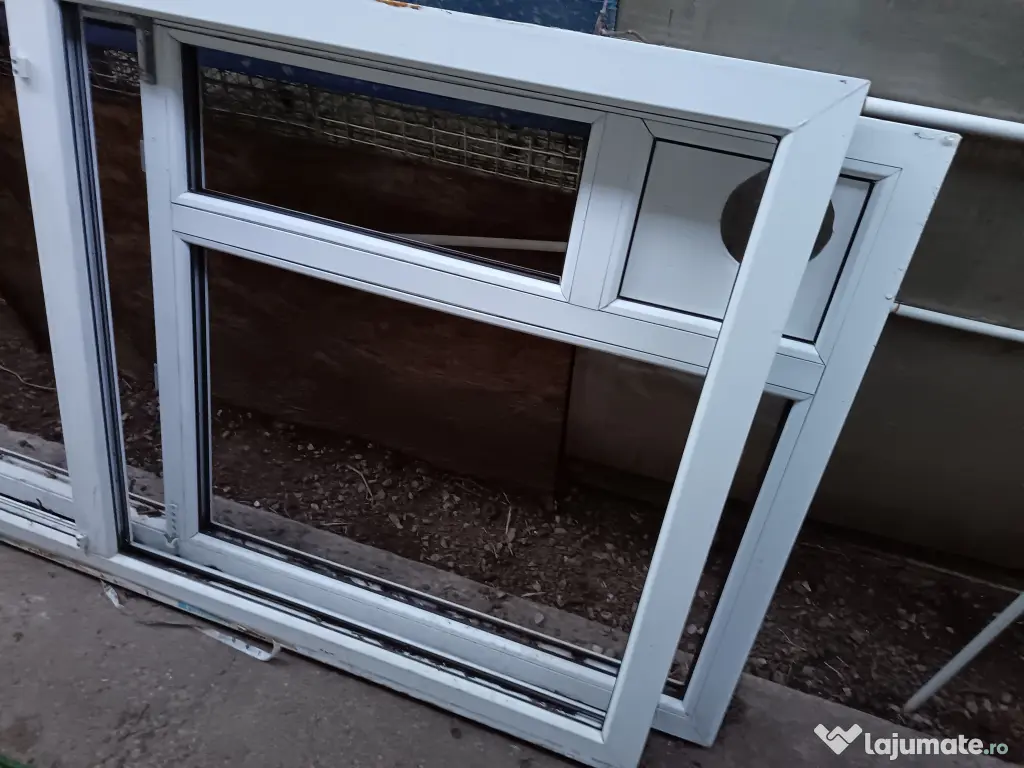 Vând geamuri termopan în stare f. bună!
