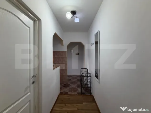 Apartament cu 3 camere de vanzare in Rogerius