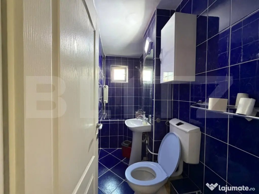 Apartament cu 3 camere de vanzare in Rogerius