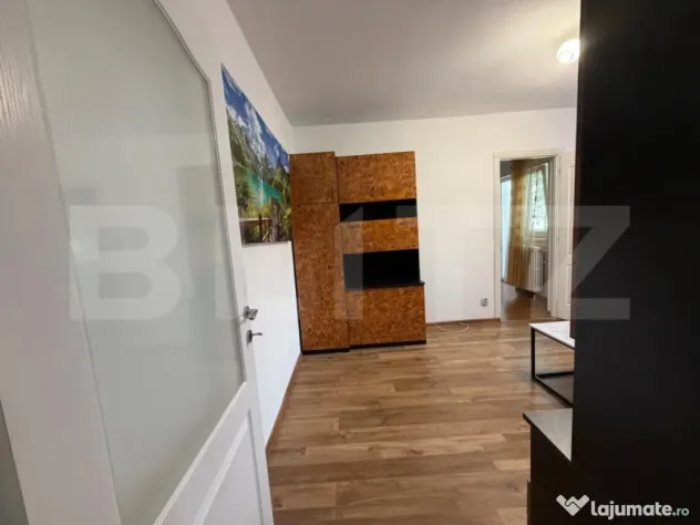 Apartament cu 3 camere de vanzare in Rogerius