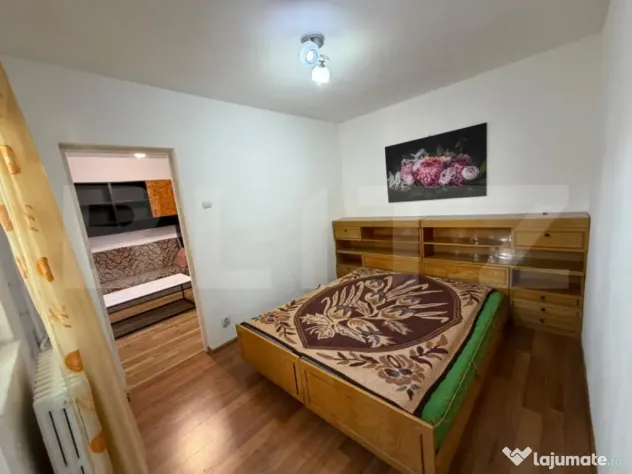 Apartament cu 3 camere de vanzare in Rogerius