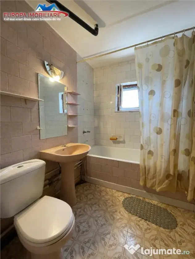 Apartament 2 camere de E3 Tulcea