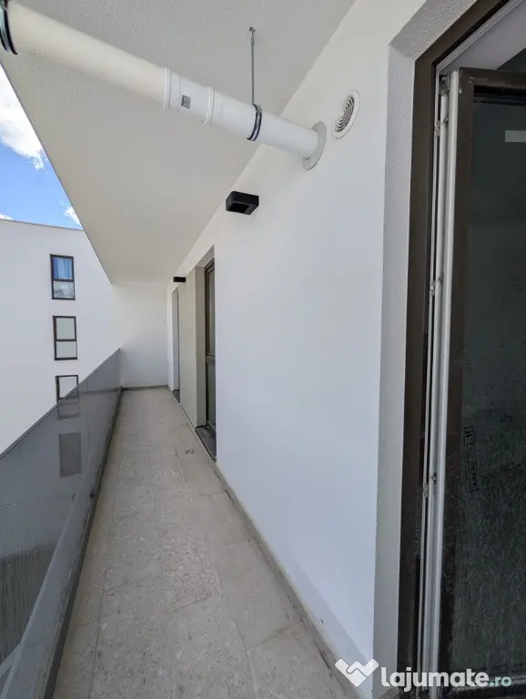 Apartament 3 camere, 70mp utili, 2 bai, finisat, lift, zona Tineretulu