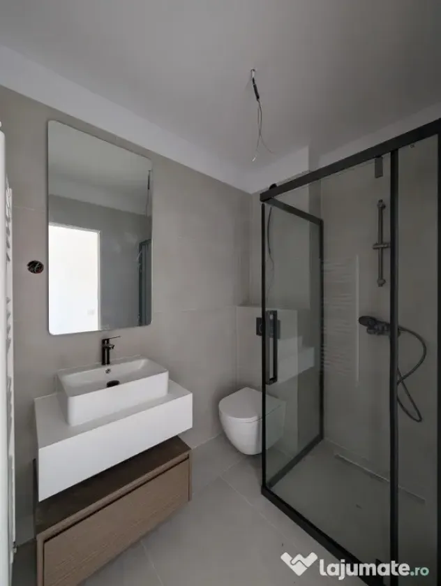 Apartament 3 camere, 70mp utili, 2 bai, finisat, lift, zona Tineretulu