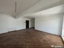 Apartament 3 camere, 70mp utili, 2 bai, finisat, lift, zona Tineretulu