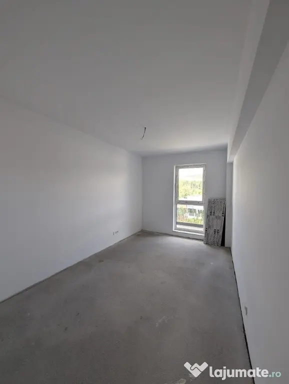 Apartament 3 camere, 70mp utili, 2 bai, finisat, lift, zona Tineretulu