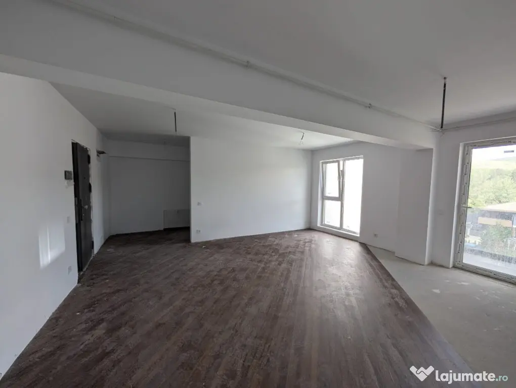 Apartament 3 camere, 70mp utili, 2 bai, finisat, lift, zona Tineretulu