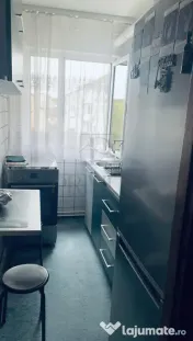 SAGULUI - ETAJ 3 - BLOC IZOLAT - 3 CAMERE - CENTRALA PROPRIE 