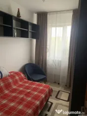 SAGULUI - ETAJ 3 - BLOC IZOLAT - 3 CAMERE - CENTRALA PROPRIE 
