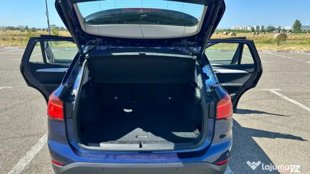 Autoturism marca BMW X1 - X Drive SUV an fabricatie 2019