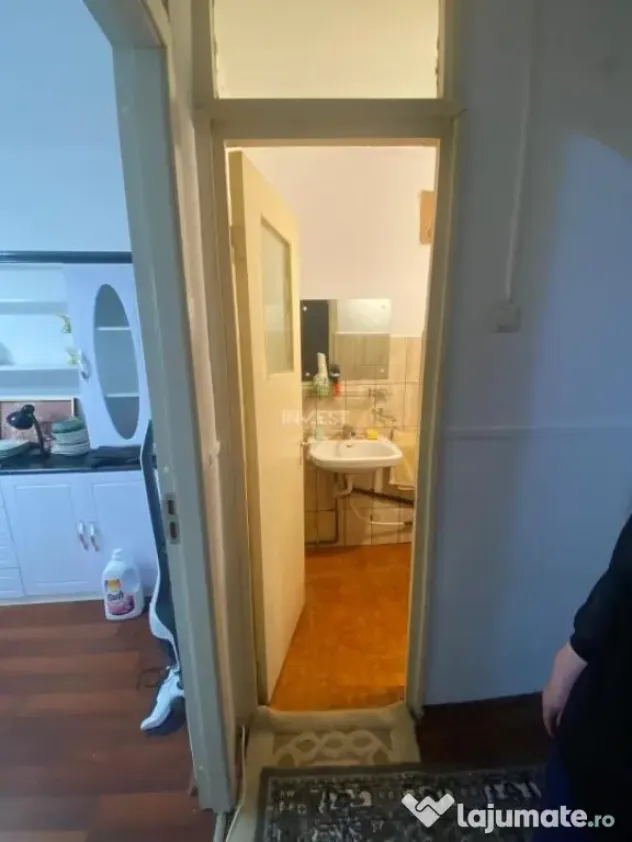 Apartament decomandat cu 4 camere si 2 băi - Nicolina 1