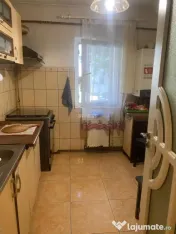 Apartament decomandat cu 4 camere si 2 băi - Nicolina 1 