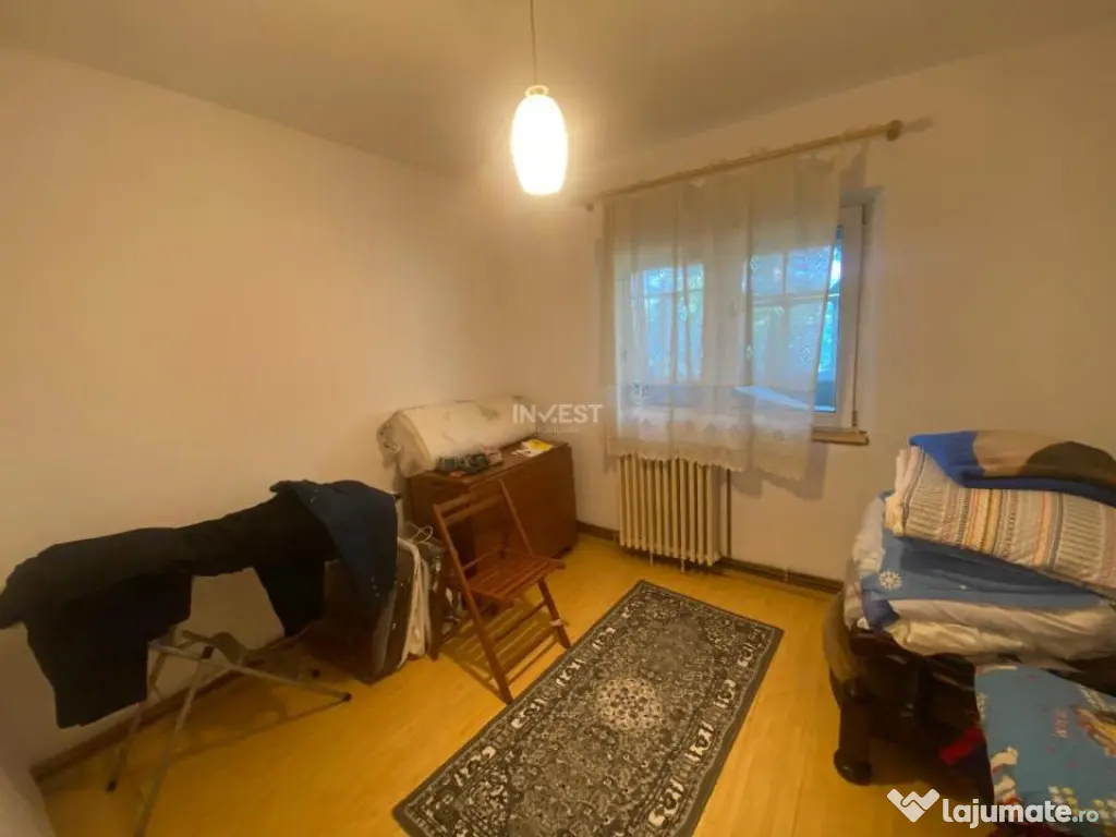 Apartament decomandat cu 4 camere si 2 băi - Nicolina 1