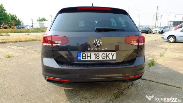 Volkswagen Passat Variant COMFORT LINE.2.0 TDI DSG (BlueMotion Technology)