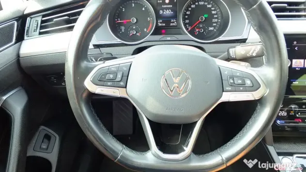 Volkswagen Passat Variant COMFORT LINE.2.0 TDI DSG (BlueMotion Technology)