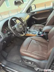 Audi Q5 S-Line 3.0TDI Quattro DSG S-tronic Navi Xenon B&O Panoramic - 26000€ 