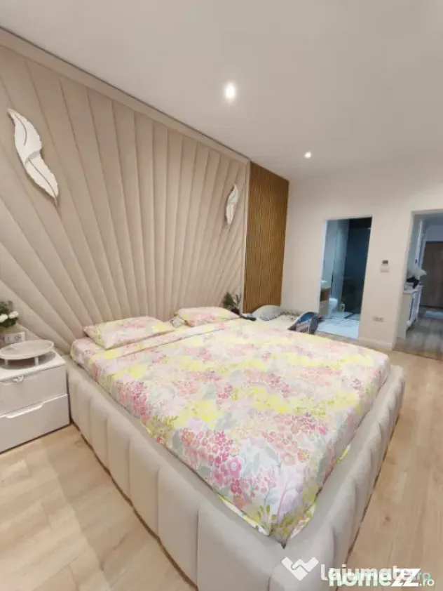 Apartament 3 camere, etaj 2, zona ultracentrala, bloc nou,