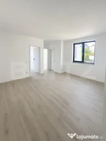 Apartament 3 camere + balcon, etaj 1