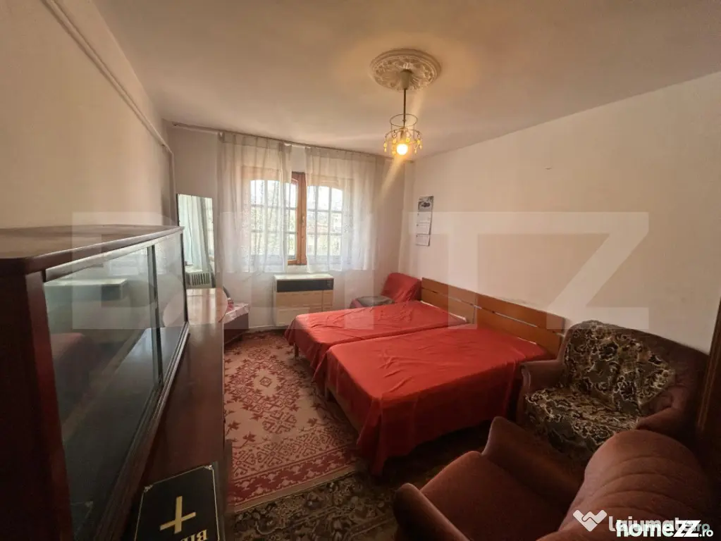 Apartament 3 camere, 40 mp, etaj 3/4, zona Micro 9