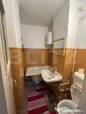 Apartament 3 camere, 40 mp, etaj 3/4, zona Micro 9 