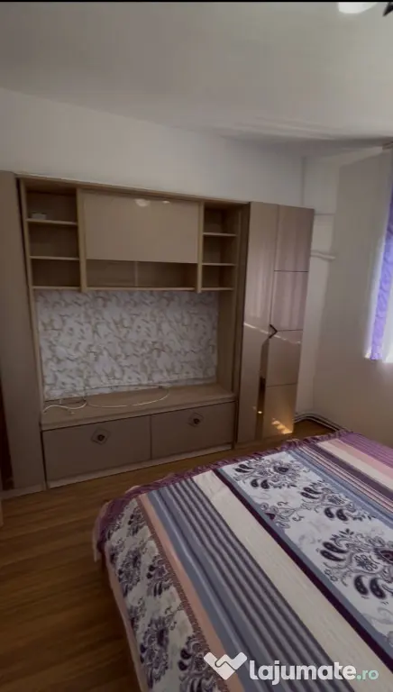 - Apartament 2 camere, Mobilat Utilat, Radu Negru. Suprafata