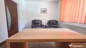Oportunitate Investițională: Vilă cu Destinație Comer... 