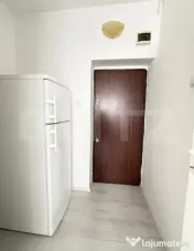 Garsoniera 20mp, etaj 2, zona Tineretului 