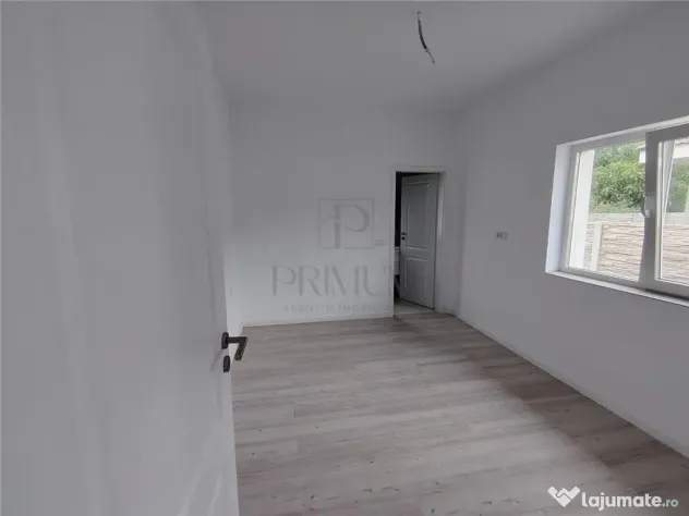 Duplex pe plan - canalizare - 4 camere