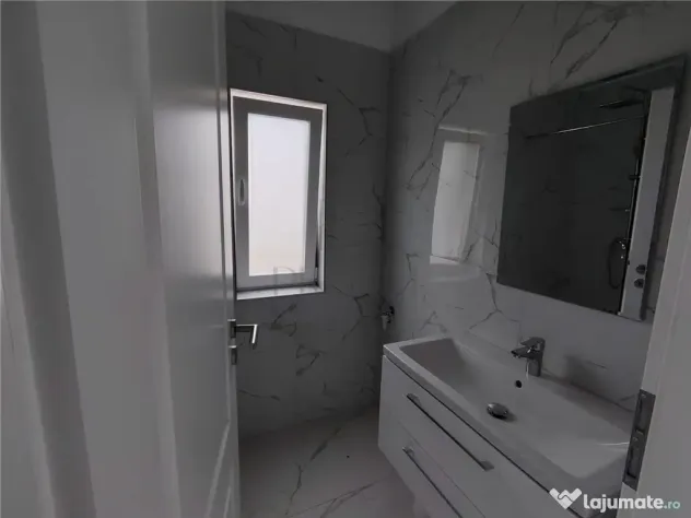 Duplex pe plan - canalizare - 4 camere