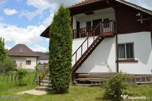 Nucsoara - Casa cu teren 600 mp