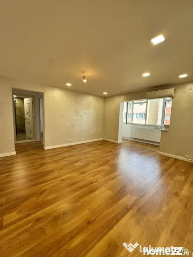 Apartament 3 camere, 64 mp, renovat integral, etaj 3, zona G