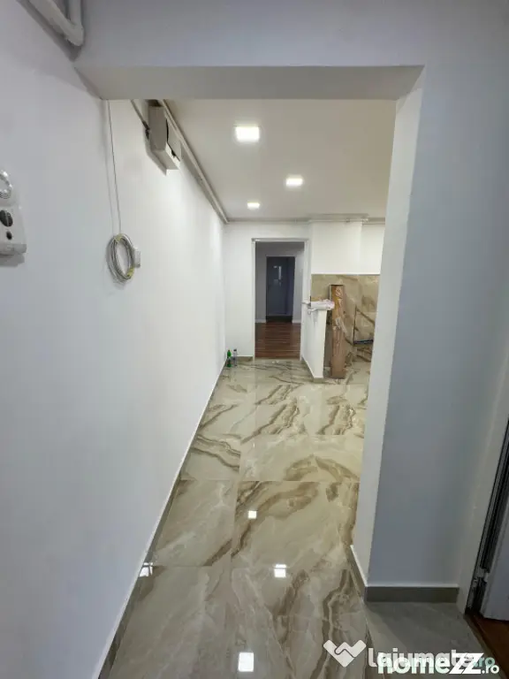 Apartament 3 camere, 64 mp, renovat integral, etaj 3, zona G